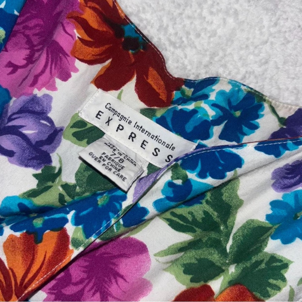 Express Floral Romper - Picture 2 of 2